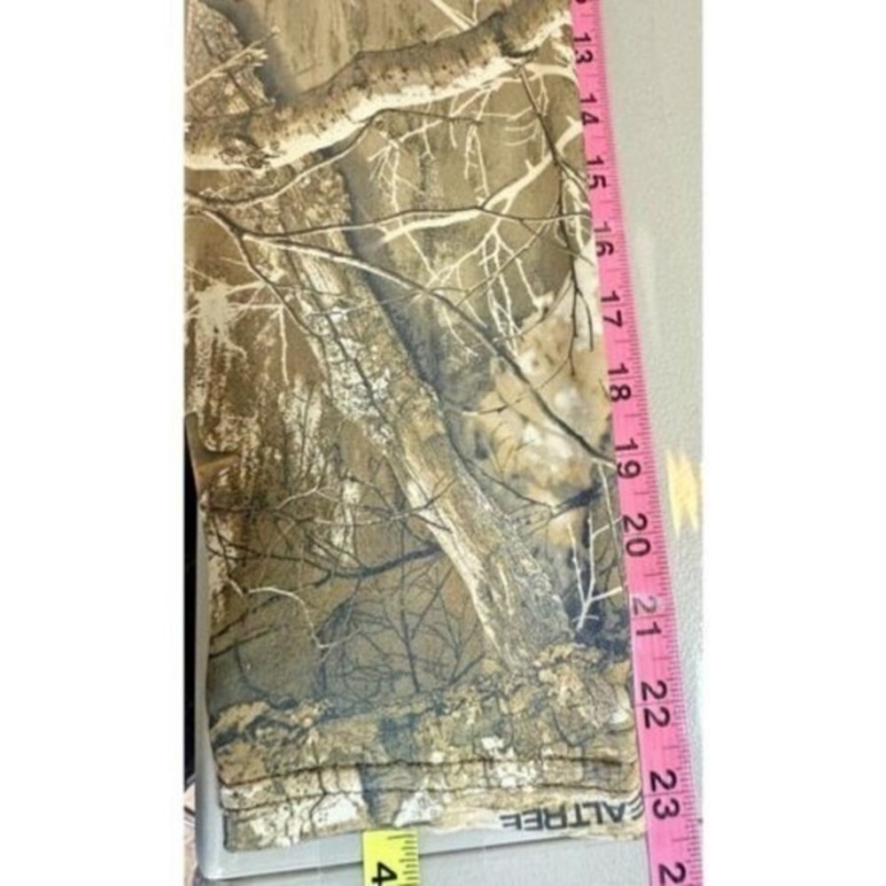 Realtree Edge Camo Performance Shirt Mens L Green Brown Long Sleeve Stretch Hunt - Picture 8 of 9
